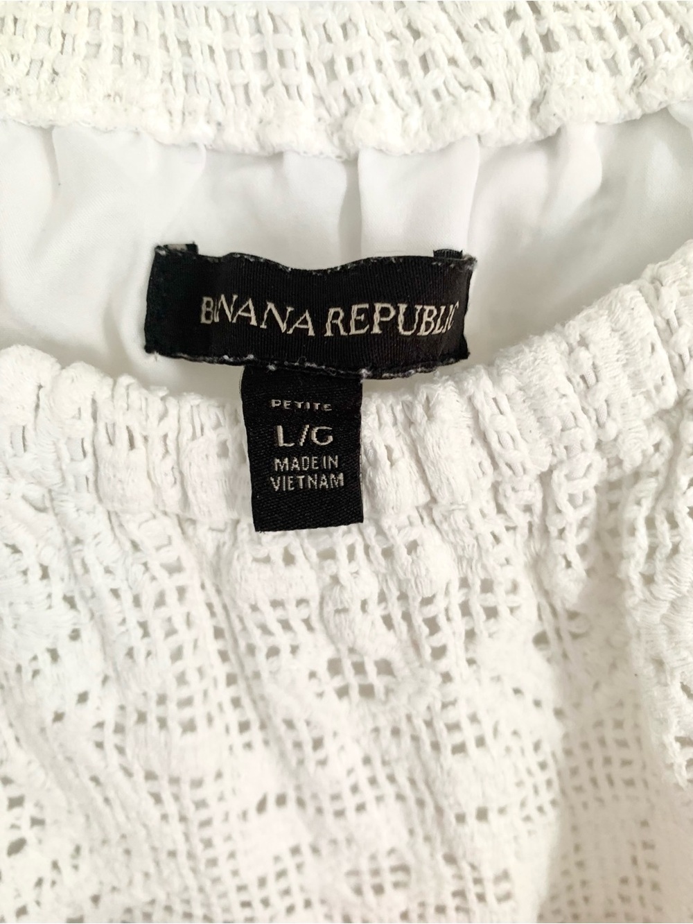 Banana Republic Off-Shoulder White Lace Mini Dress - Picture 6 of 10